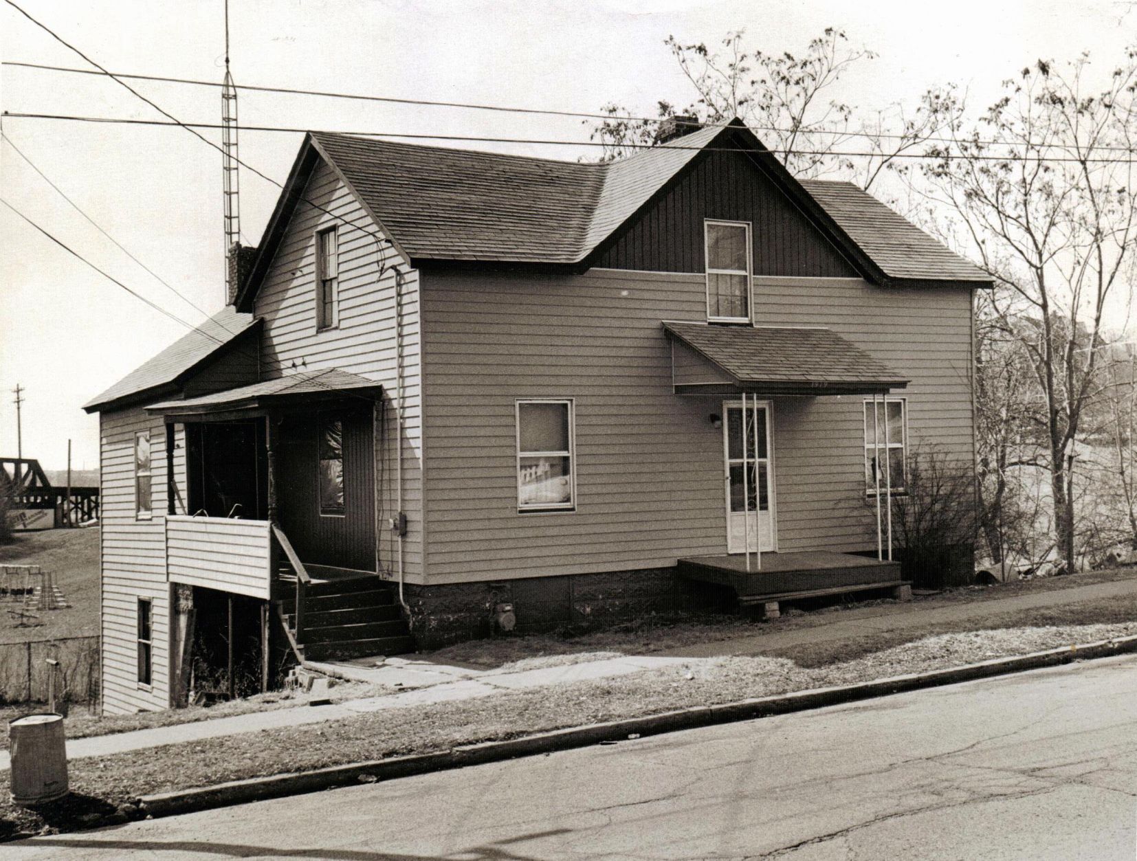 Undated -- Ambrose Fulton House